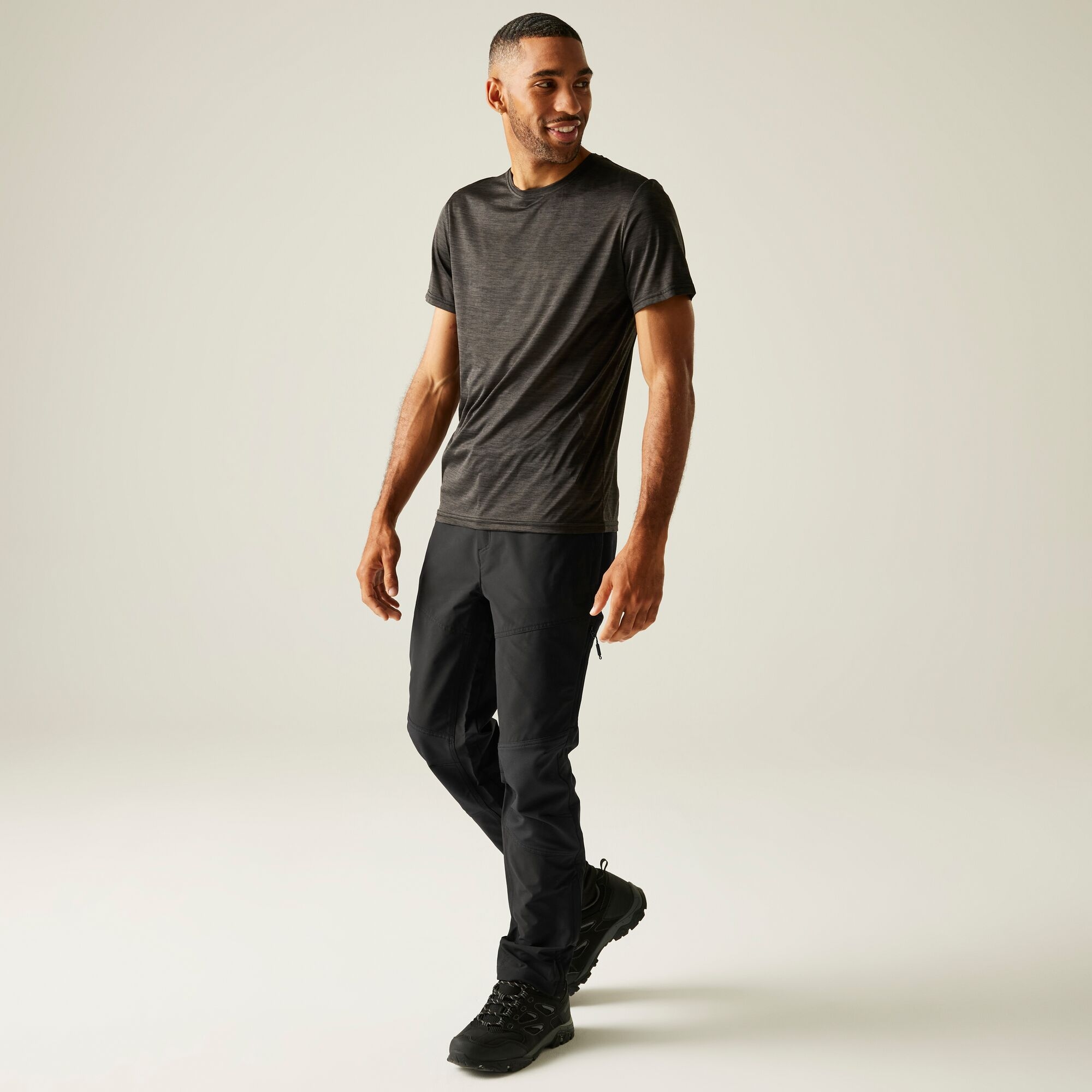 Regatta Questra V Ανδρικό Παντελόνι Πεζοπορίας Μαύρο - Image 3