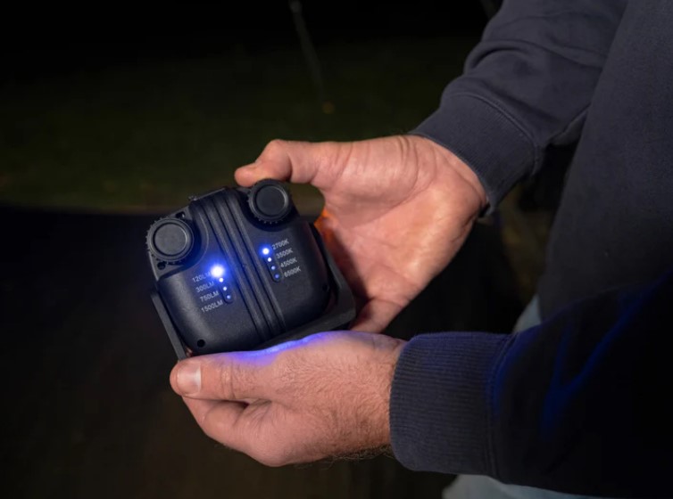 OZTRAIL Lumos DialBright 1500L Light, Φανάρι Κάμπινγκ, 10001879